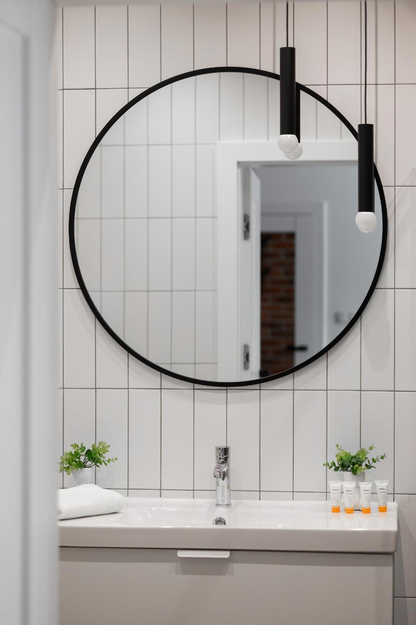 Komfortowy Apartament Dla 4 Osob Z Parkingiem By Noclegi Renters Varsovie Extérieur photo